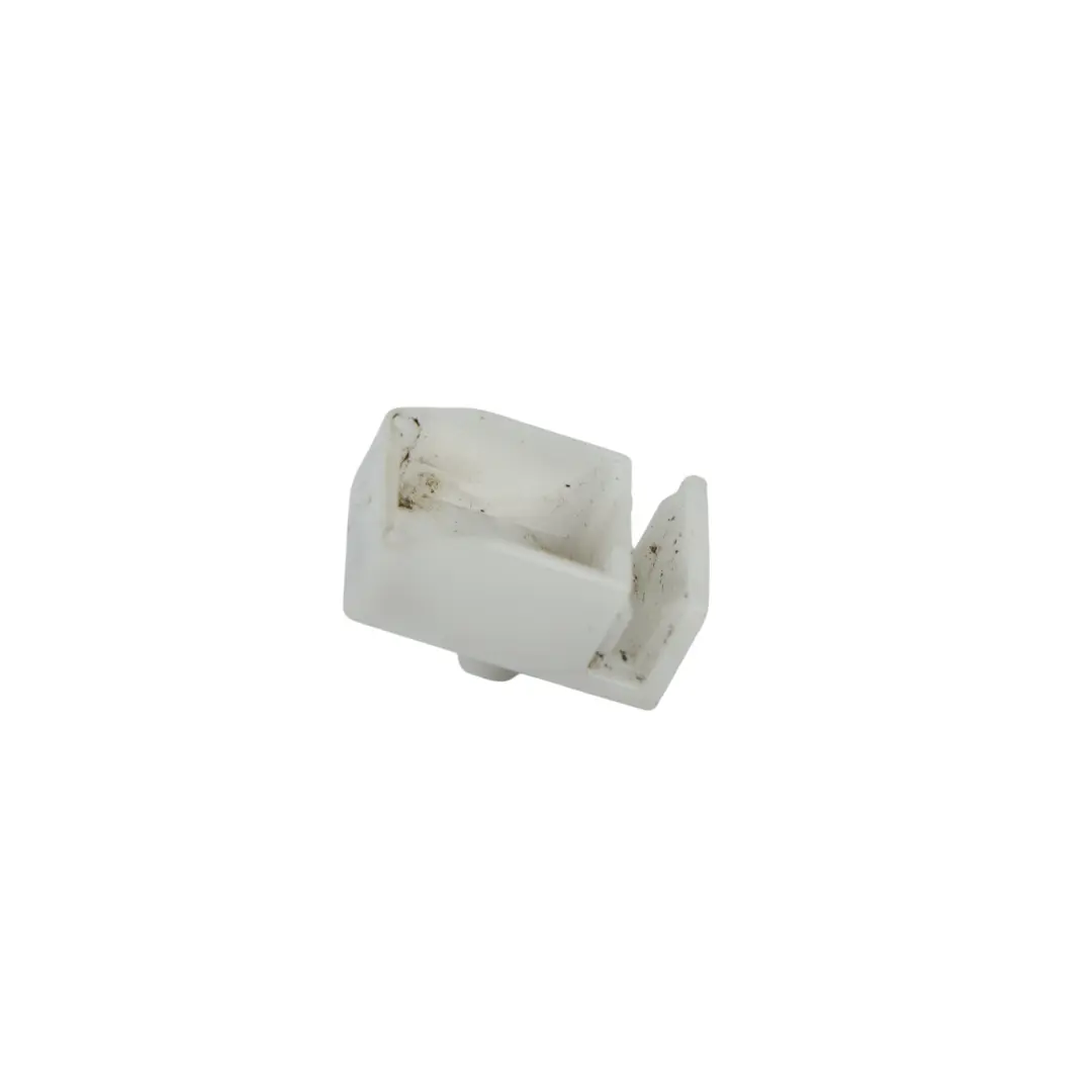 Mercedes W205 Clip Soporte Fijación Guardabarros Delantero Izquierdo - SKU A0019917671 - Número de pieza A0019917671