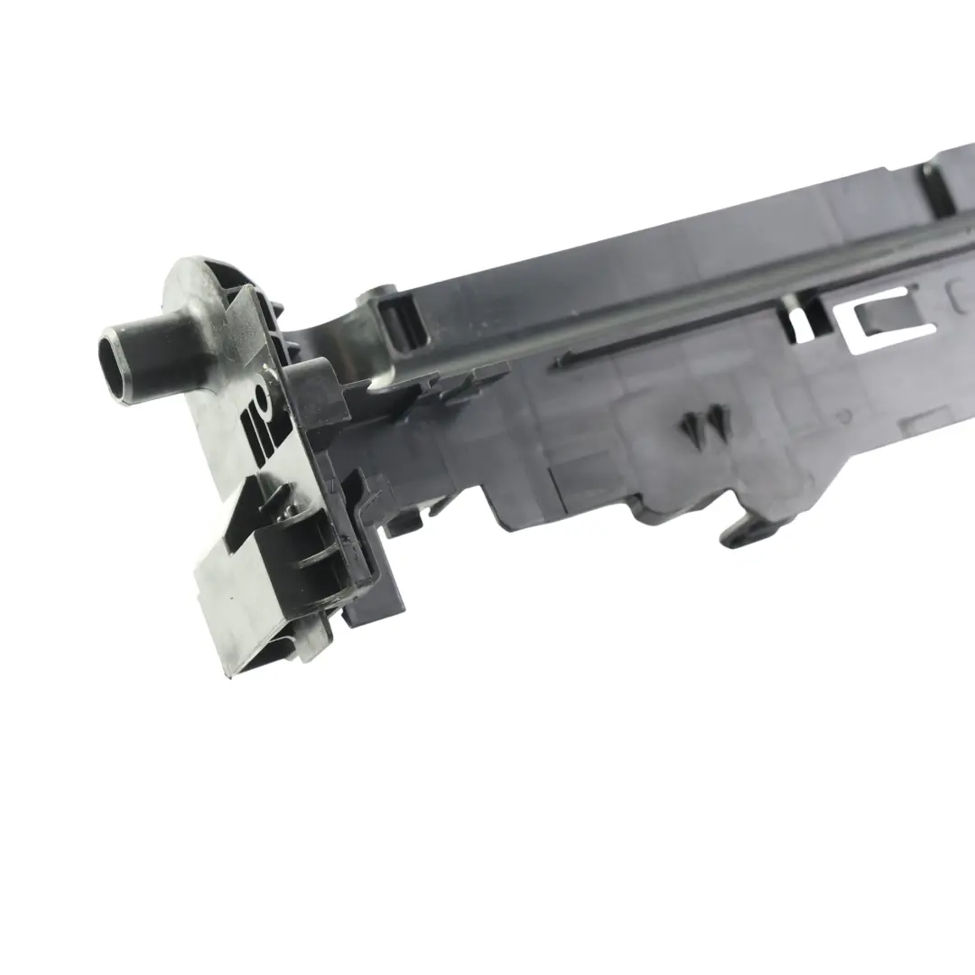 Mercedes W205 Staffa Supporto Radiatore Sinistra - SKU A0995042118 - Numero di parte A0995042118