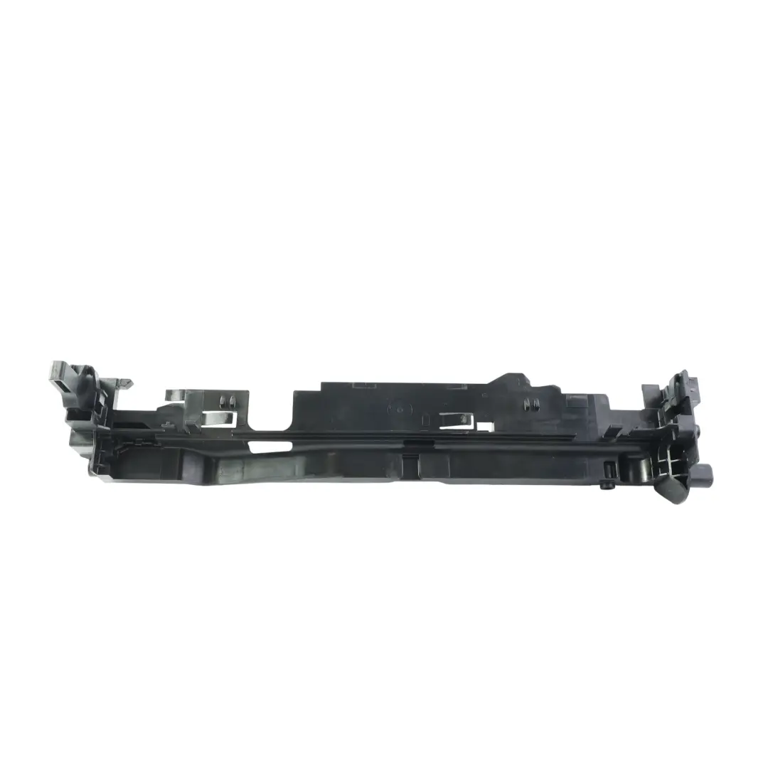 Mercedes W205 Soporte Bracket Radiador Izquierdo - SKU A0995042118 - Número de pieza A0995042118
