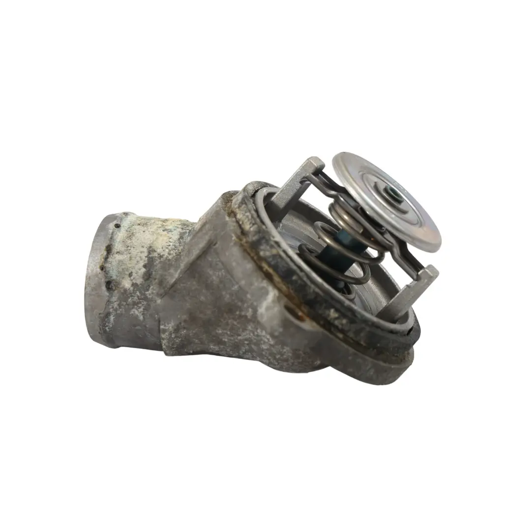 Mercedes M112 E24 E26 E28 Alloggiamento Termostato Pompa Acqua - SKU A1122030275 - Numero di parte A1122030275