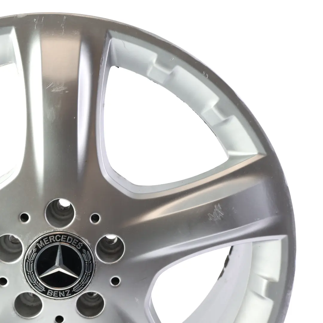 Cerchio Mercedes W164 Cerchio in lega a 5 razze 19" 8J ET:60 per con numero di parte A1644011202 Cerchio Mercedes W164 Cerchio in lega a 5 razze 19" 8J ET:60 - SKU A1644011202-1 - Numero di parte A1644011202