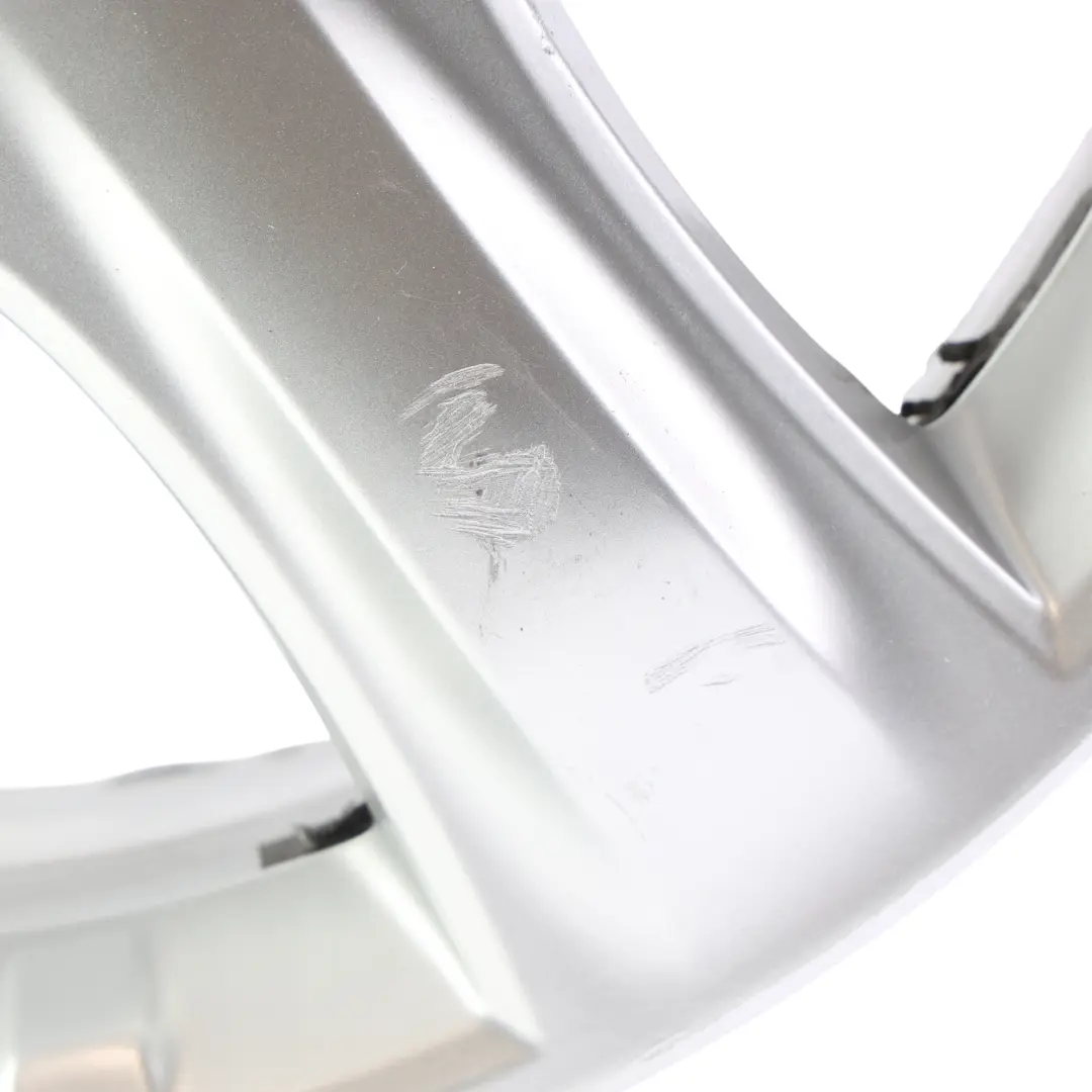 Felga Aluminiowa 19" 8J ET:60 Srebrna do Mercedes W164 o numerze A1644011202 Mercedes W164 Felga Aluminiowa 19" 8J ET:60 Srebrna - SKU A1644011202-2 - Numer Części A1644011202