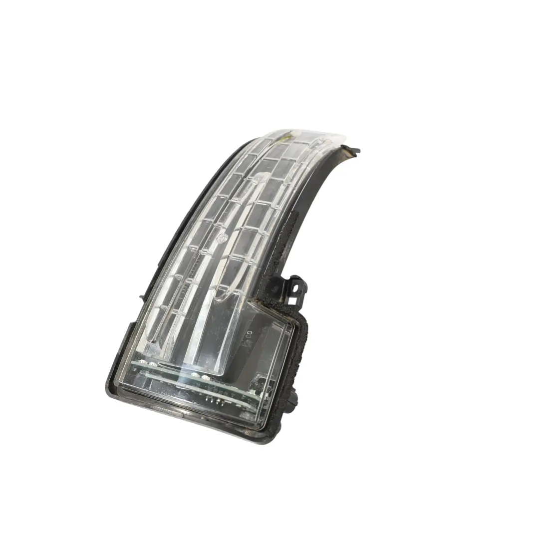 Mirror Cap Cover Indicator Light Right O/S to Mercedes W166 with Part number A1668200221 Mercedes W166 Mirror Cap Cover Indicator Light Right O/S - SKU A1668200221 - Part number A1668200221