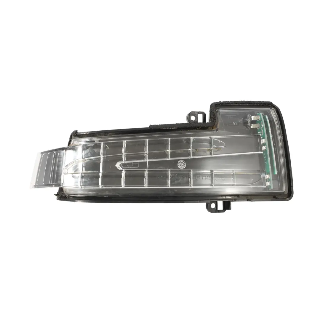 Mercedes W166 Couvercle Coque Rétroviseur Clignotant Droit - SKU A1668200221 - Numéro de pièce A1668200221
