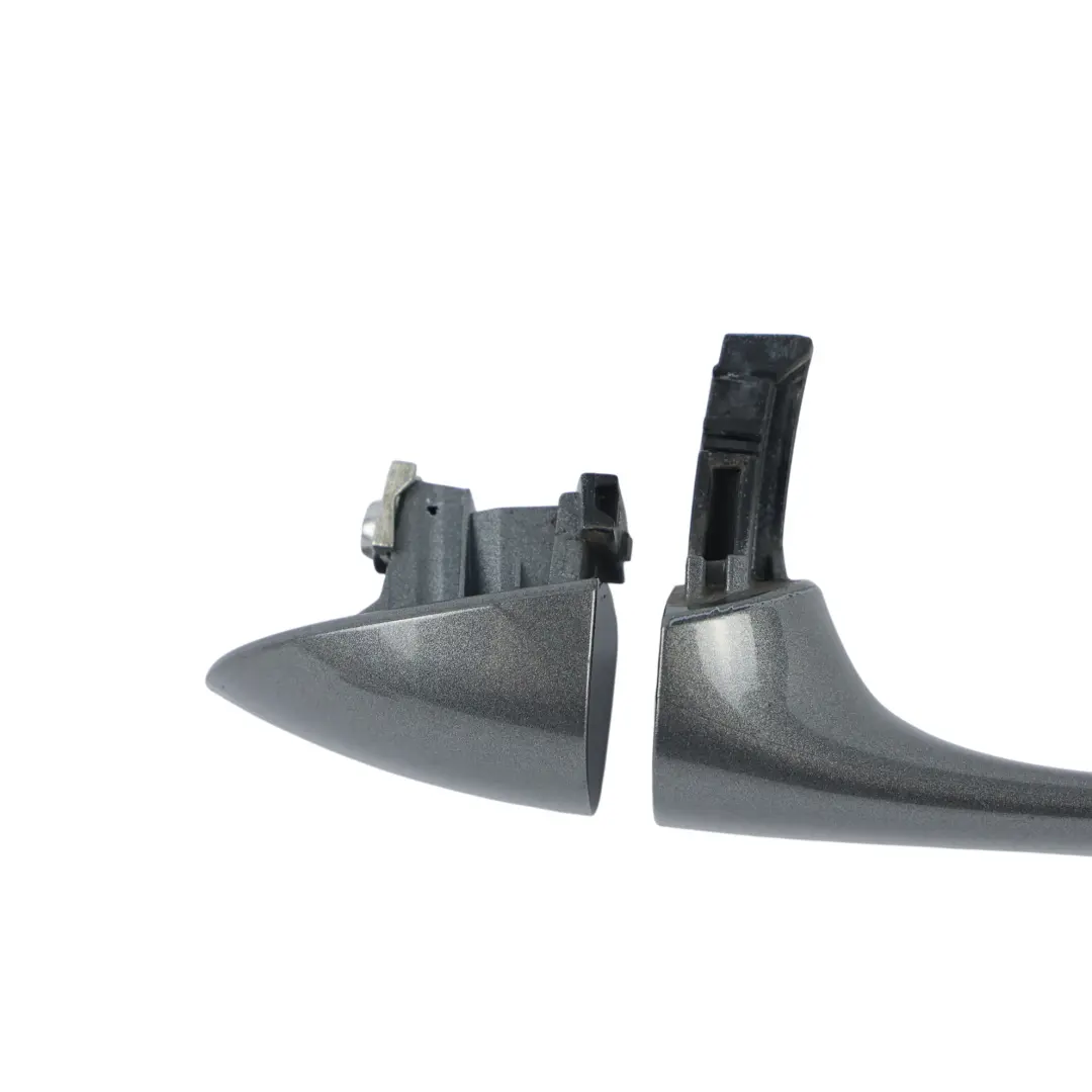 Maniglia Porta Posteriore Sinistra Grigio Montagna per Mercedes W169 W245 con numero di parte A1697660501 Mercedes W169 W245 Maniglia Porta Posteriore Sinistra Grigio Montagna - SKU A1697660501-MG - Numero di parte A1697660501
