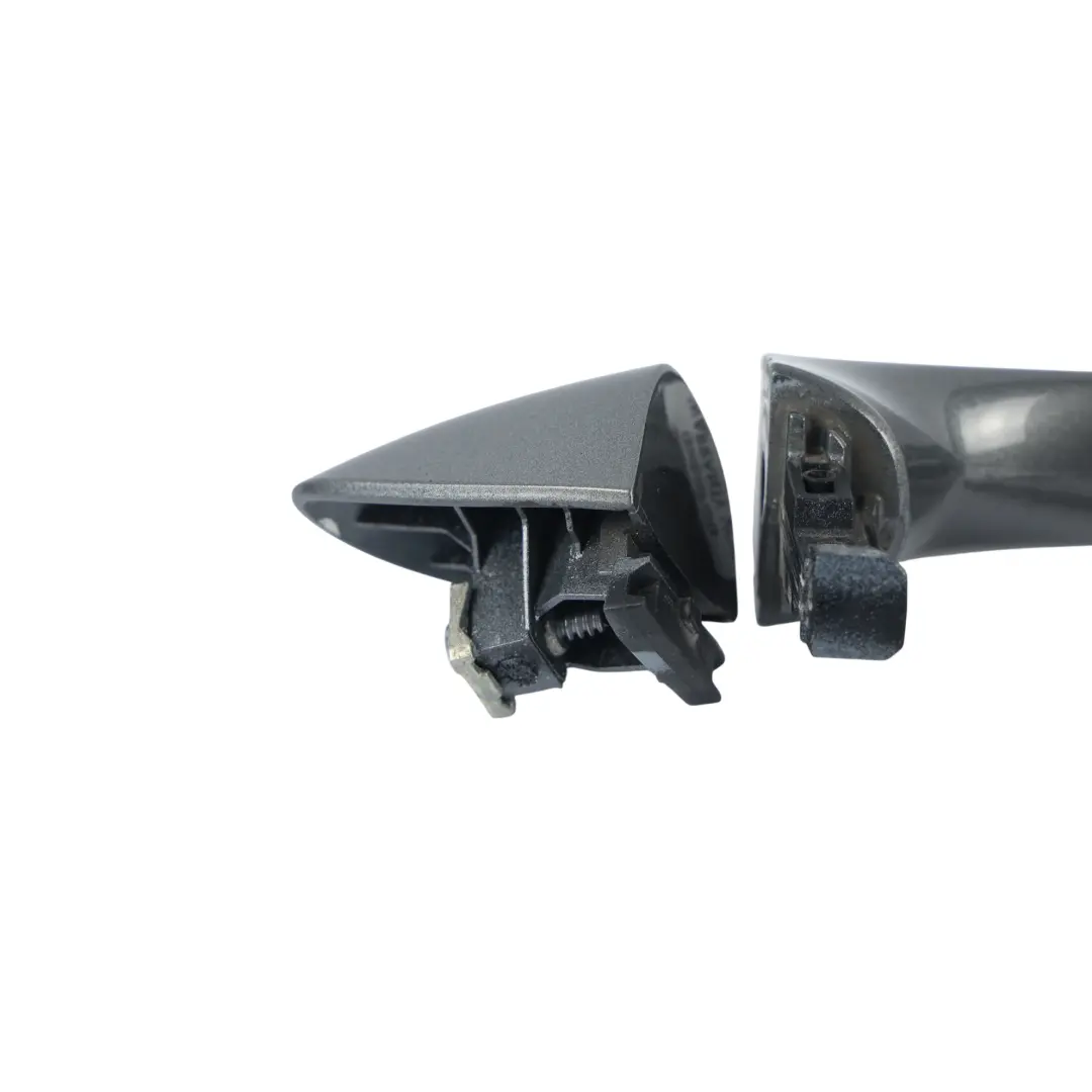 Poignée Porte Arrière Gauche Gris Montagne pour Mercedes W169 W245 à propos du numéro de pièce A1697660501 Mercedes W169 W245 Poignée Porte Arrière Gauche Gris Montagne - SKU A1697660501-MG - Numéro de pièce A1697660501