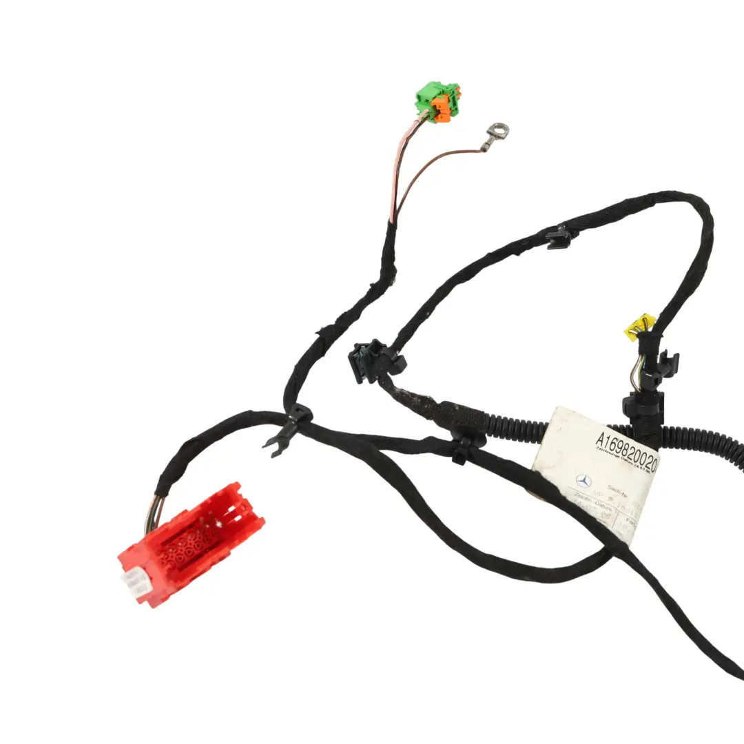 Wiązka Kabli Przedniego Fotela do Mercedes W169 W245 o numerze A1698200204 Mercedes W169 W245 Wiązka Kabli Przedniego Fotela - SKU A1698200204 - Numer Części A1698200204