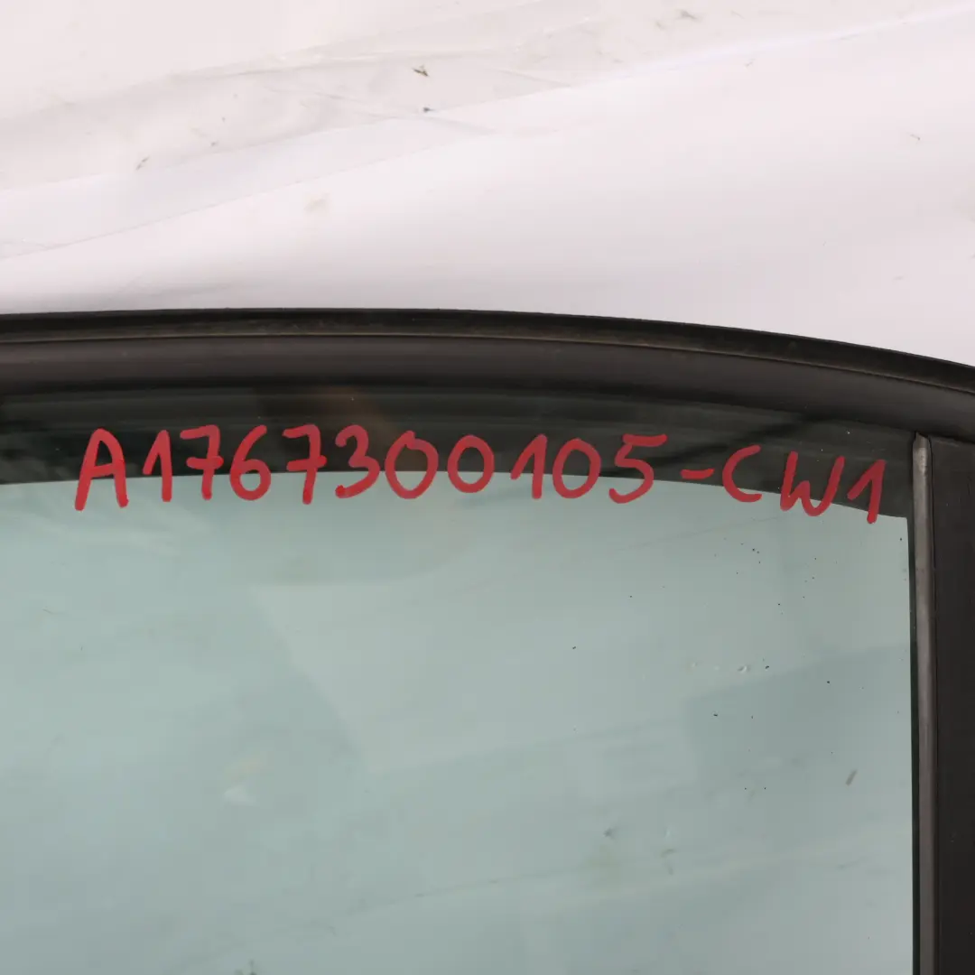 Mercedes W176 Porte Arrière Gauche Blanc Calcite - SKU A1767300105-CW1 - Numéro de pièce A1767300105