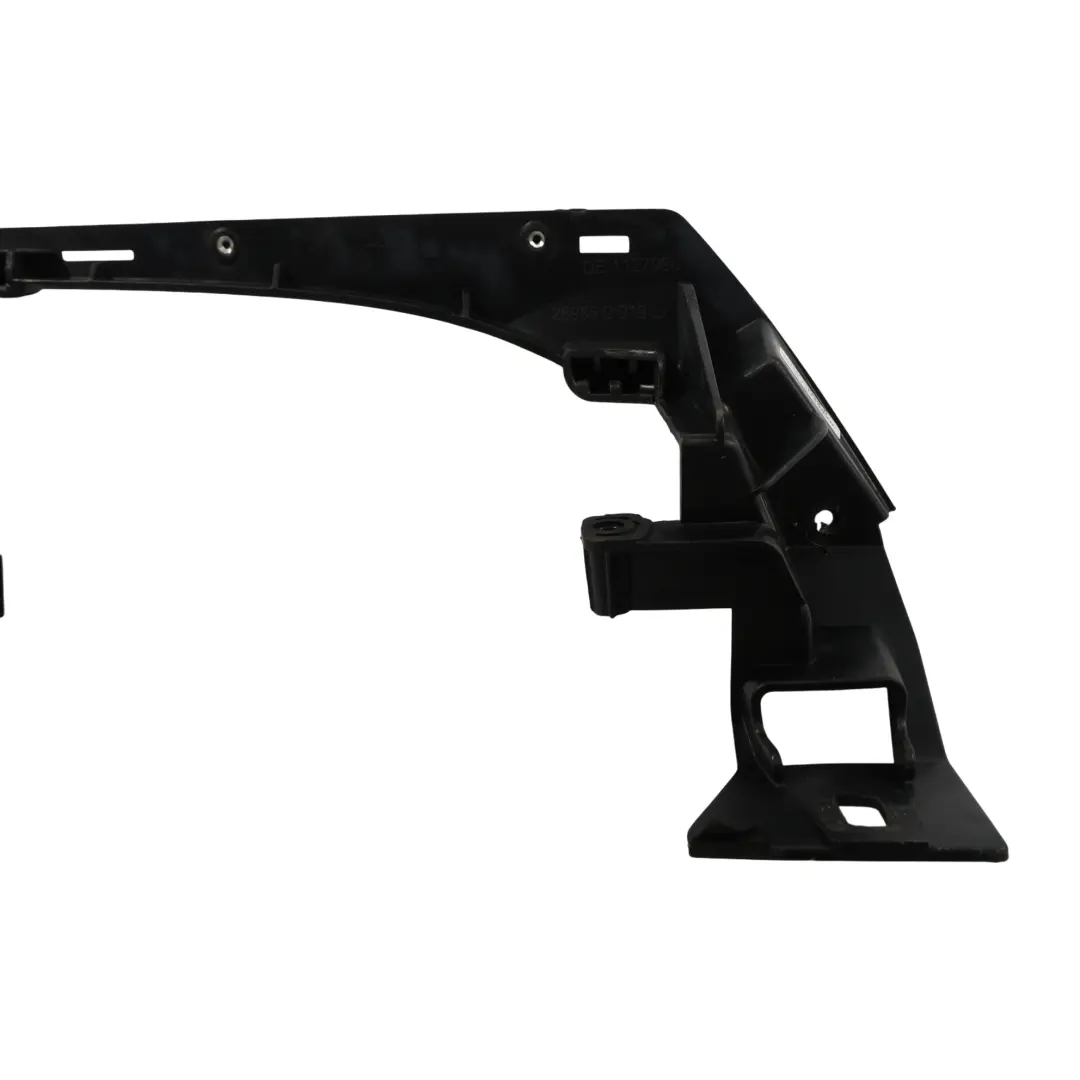 Soporte Montaje Escape Parachoques Trasero Izquierdo para Mercedes W176 con número de pieza A1768856700 Mercedes W176 Soporte Montaje Escape Parachoques Trasero Izquierdo - SKU A1768856700 - Número de pieza A1768856700