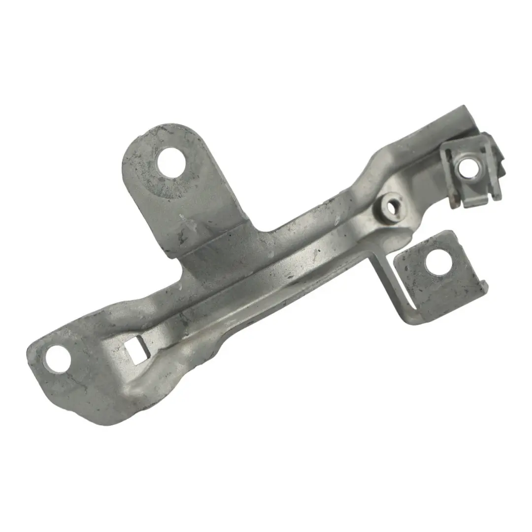 Mercedes C118 W177 W247 Wspornik Mocowania Pompy Wody M282 - SKU A1775044300 - Numer Części A1775044300