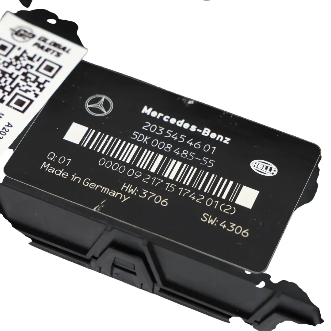 Fuse Box Central Electrics Control Unit Module to Mercedes W203 A209 with Part number A2035454601 Mercedes W203 A209 Fuse Box Central Electrics Control Unit Module - SKU A2035454601 - Part number A2035454601