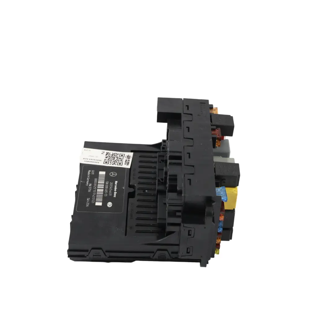 Fuse Box Central Electrics Control Unit Module to Mercedes W203 A209 with Part number A2035454601 Mercedes W203 A209 Fuse Box Central Electrics Control Unit Module - SKU A2035454601 - Part number A2035454601