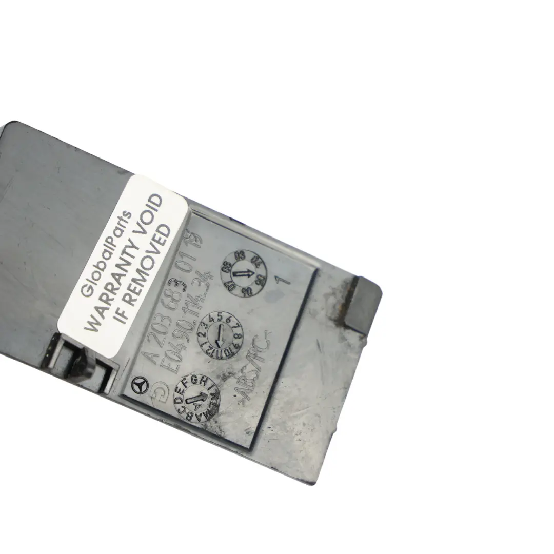 Portamonete Vano Consolle Centrale Coperchio per Mercedes W203 con numero di parte A2036830119 Mercedes W203 Portamonete Vano Consolle Centrale Coperchio - SKU A2036830119 - Numero di parte A2036830119