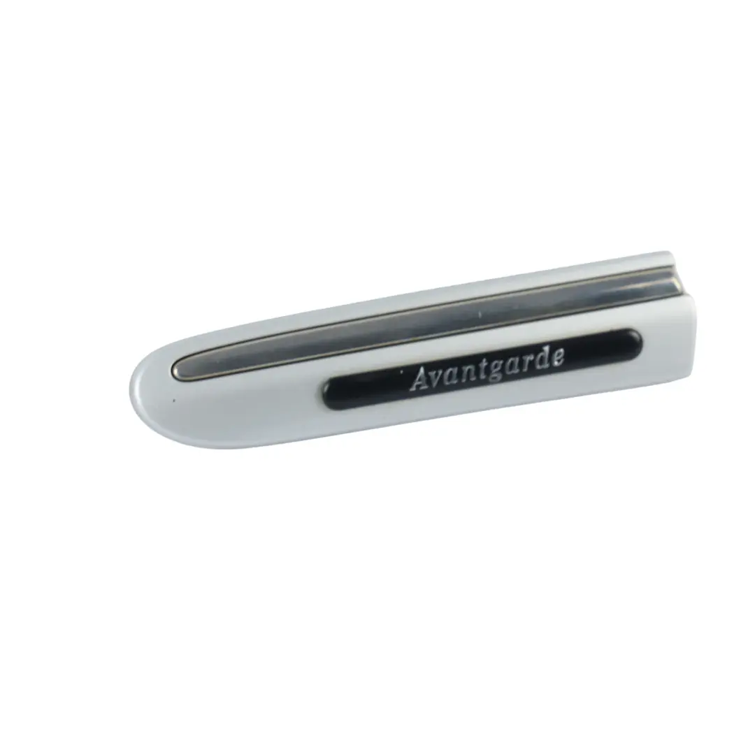Mercedes W203 Moldura Guardabarros Delantero Izquierdo Plata Brillante 9744 - SKU A2036904762-BRS - Número de pieza A2036904762