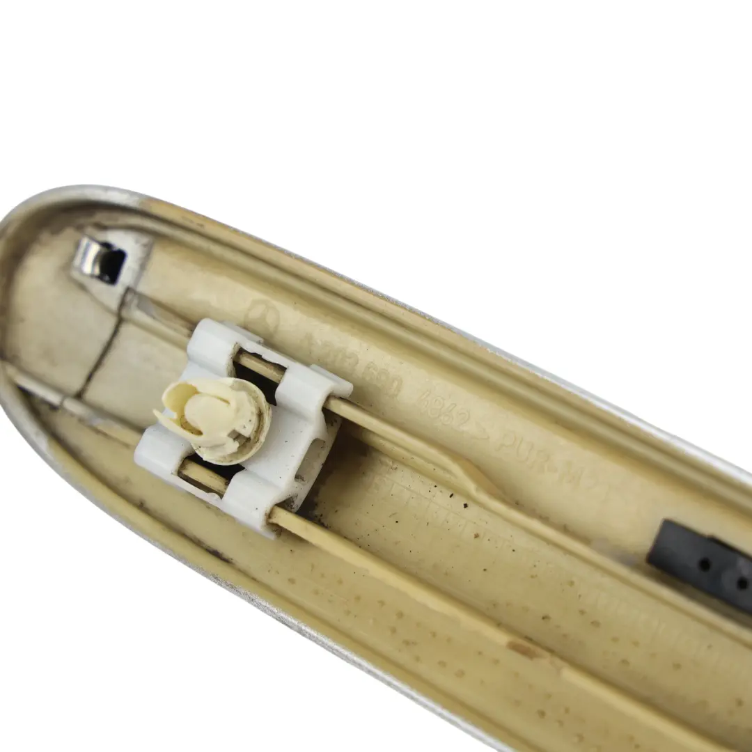 Mercedes W203 Modanatura Parafango Anteriore Destra Argento Brillante 9744 - SKU A2036904862-BRS - Numero di parte A2036904862
