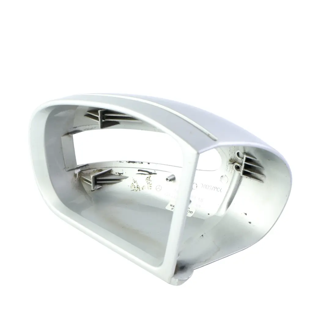 Mercedes W203 Carcasa Retrovisor Izquierdo Plata Brillante 9744 - SKU A2038110360-BRS - Número de pieza A2038110360