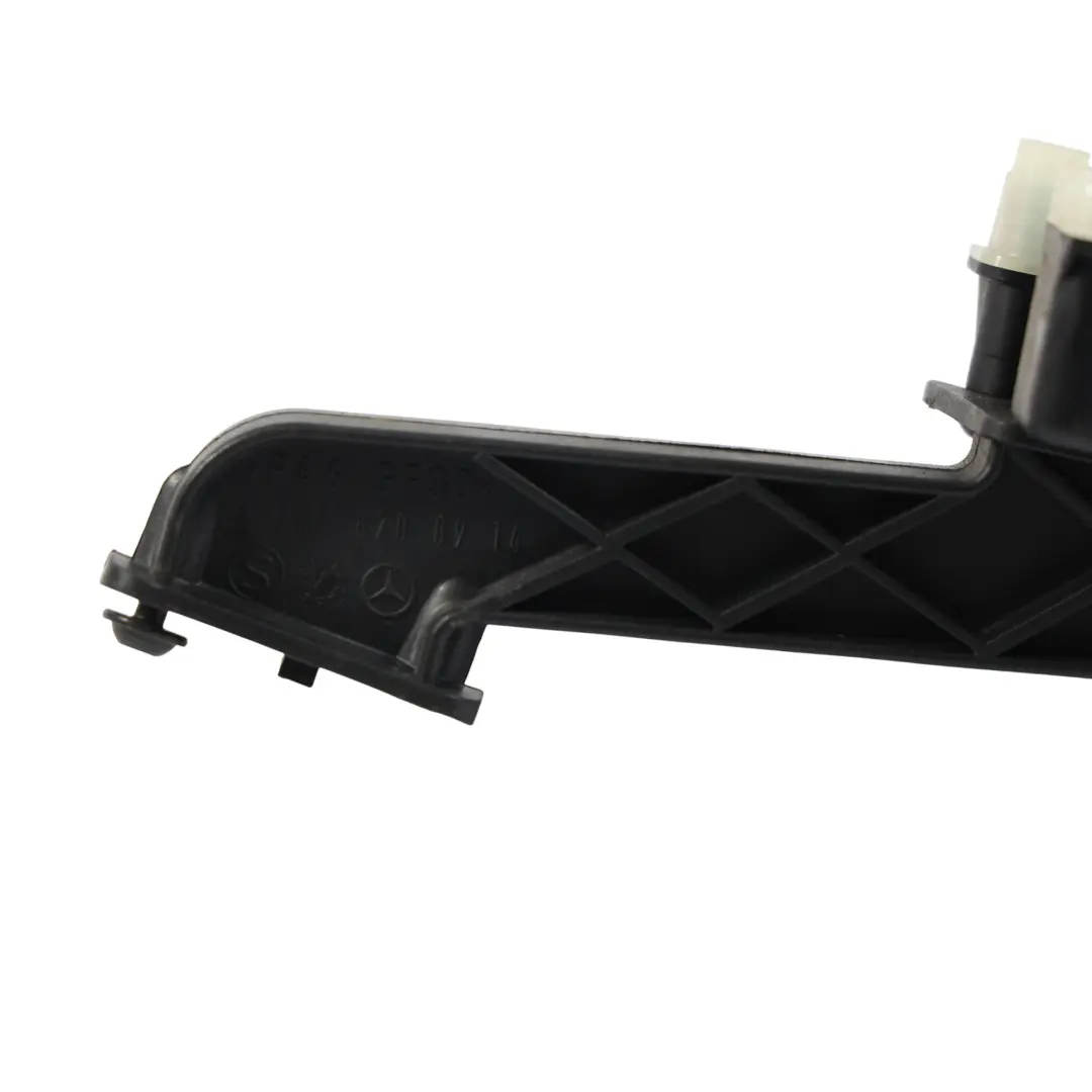 Mercedes W211 W209 W169 W203 R171 Motor Actuador Tapa Combustible - SKU A2038201997-5 - Número de pieza A2038201997