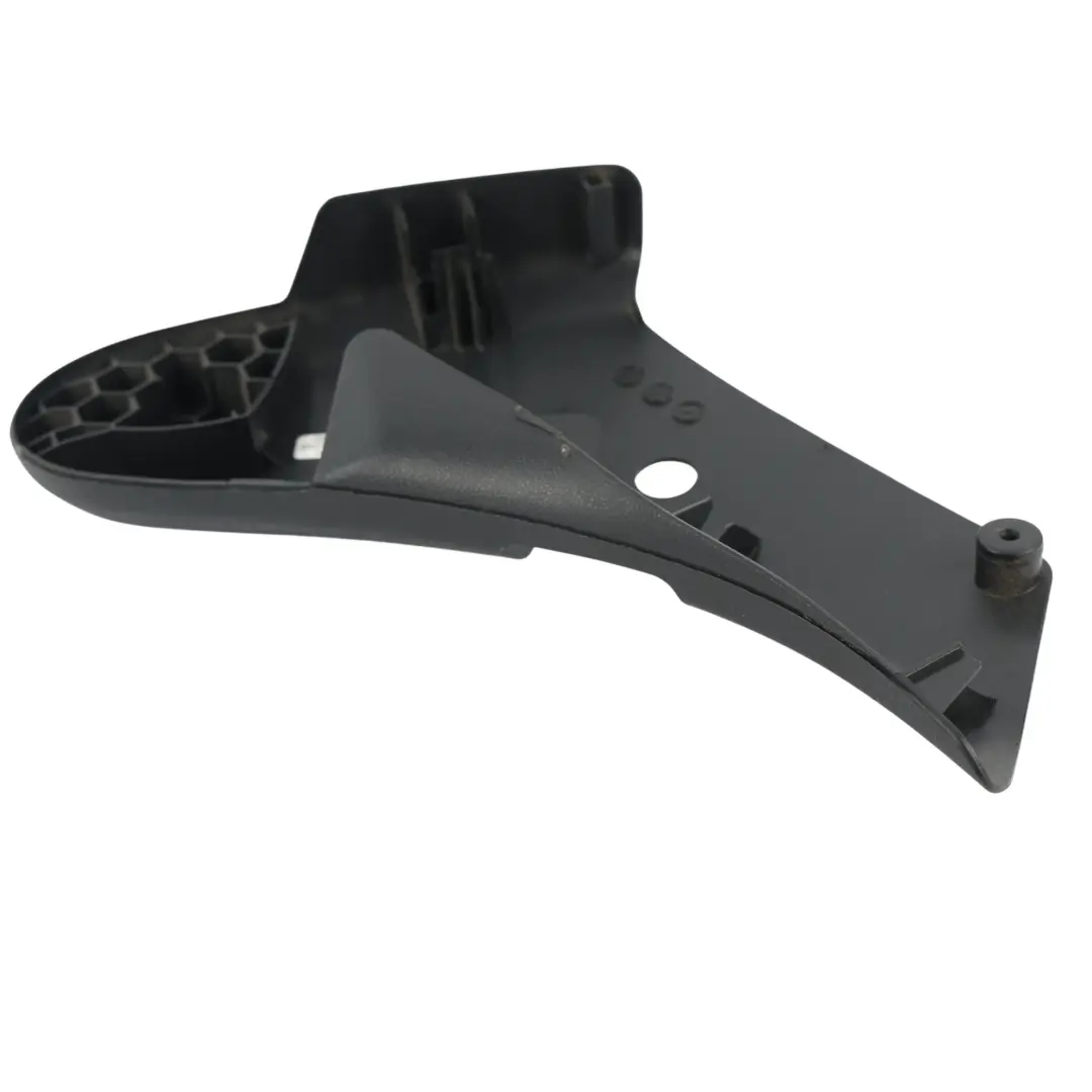 Osłona Podstawy Fotela Prawa Lewego do Mercedes W203 o numerze A2039184730 Mercedes W203 Osłona Podstawy Fotela Prawa Lewego - SKU A2039184730 - Numer Części A2039184730