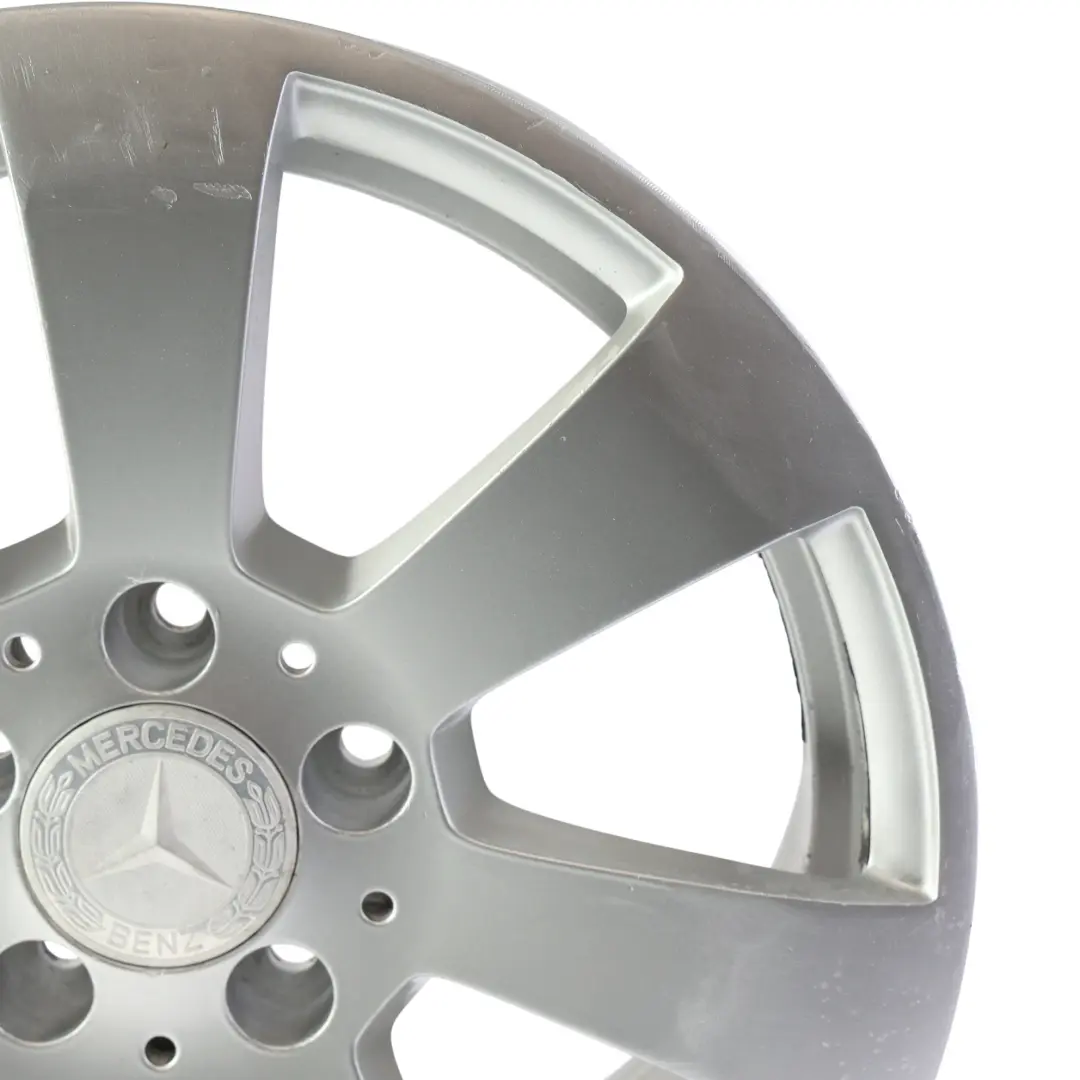Jante De Roue Argent 7 Trous Alliage 16" ET:43 7J pour Mercedes W204 à propos du numéro de pièce A2044011102 Mercedes W204 Jante De Roue Argent 7 Trous Alliage 16" ET:43 7J - SKU A2044011102-1 - Numéro de pièce A2044011102