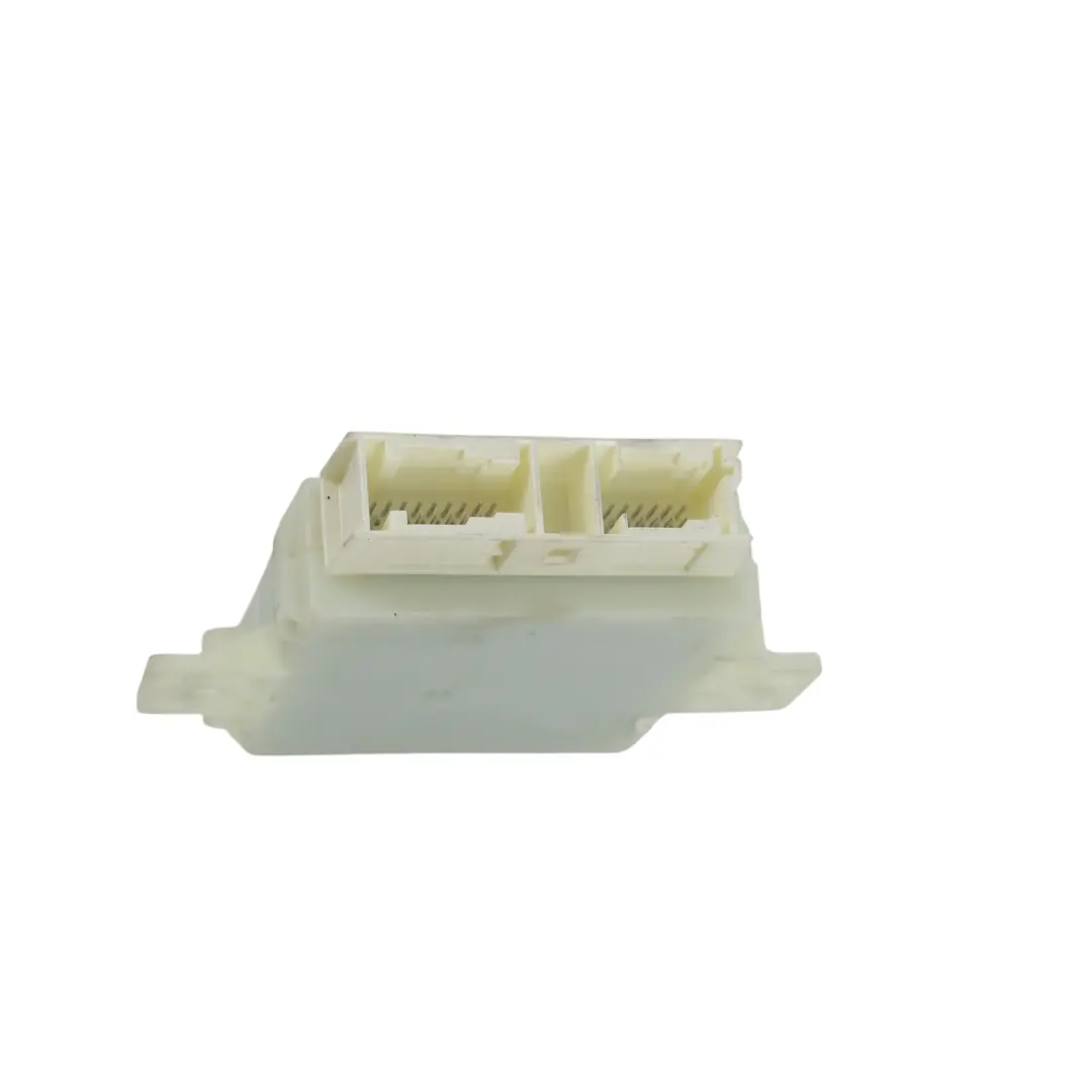 Parktronic Parking Distance Control Module Unit ECU to Mercedes W204 with Part number A2044401402 Mercedes W204 Parktronic Parking Distance Control Module Unit ECU - SKU A2044401402 - Part number A2044401402