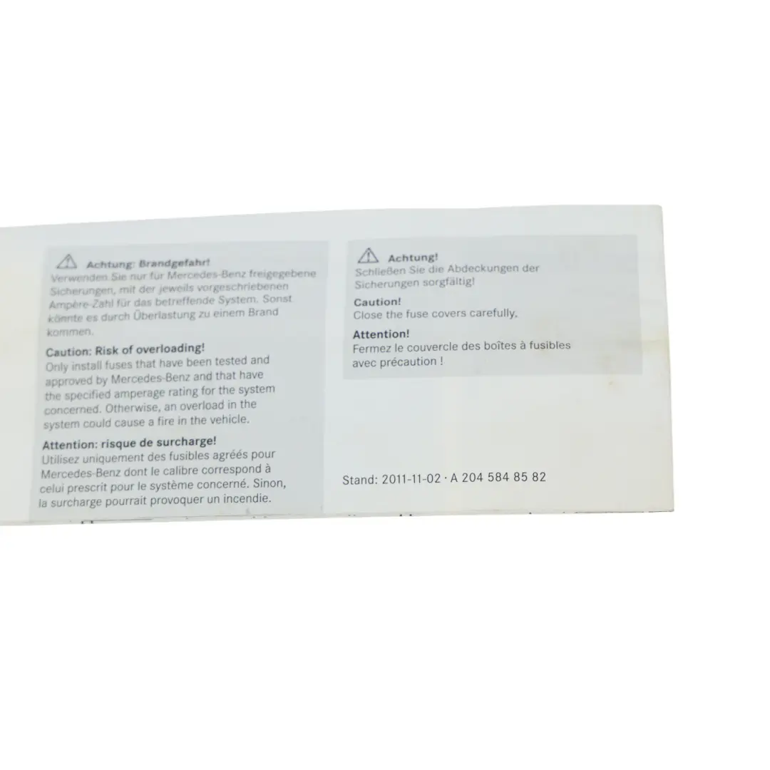 Libretto Guida Istruzioni Allocazione Fusibili per Mercedes W204 con numero di parte A2045848582 Mercedes W204 Libretto Guida Istruzioni Allocazione Fusibili - SKU A2045848582 - Numero di parte A2045848582