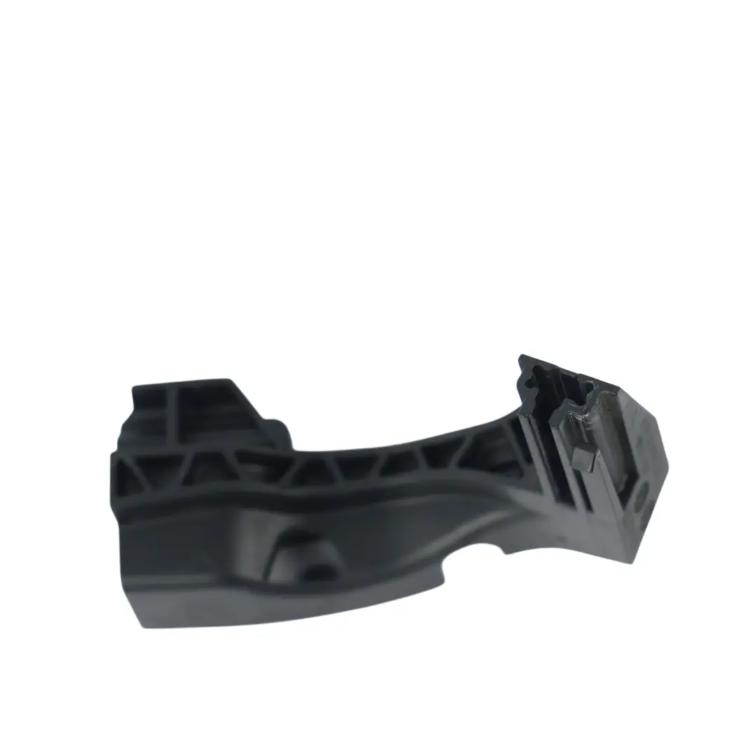 Mercedes W204 Support Serrure Porte Avant Droit - SKU A2047231014 - Numéro de pièce A2047231014