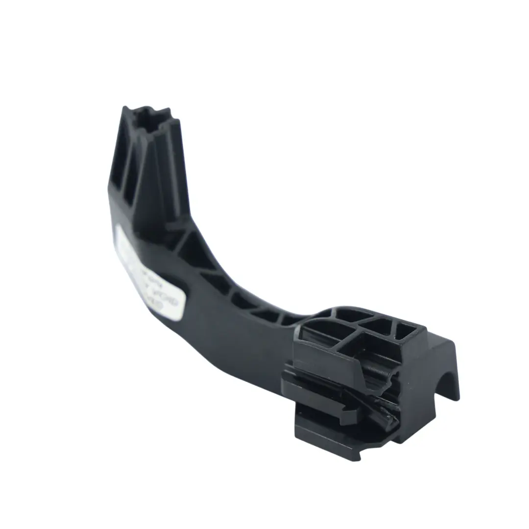 Support Serrure Porte Avant Droit pour Mercedes W204 à propos du numéro de pièce A2047231014 Mercedes W204 Support Serrure Porte Avant Droit - SKU A2047231014 - Numéro de pièce A2047231014