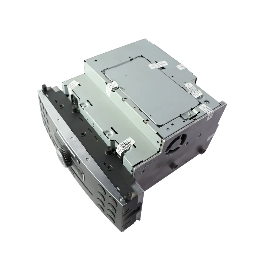Navigazione Lettore CD COMAND Radio Sat Nav per Mercedes W204 con numero di parte A2049005903 Mercedes W204 Navigazione Lettore CD COMAND Radio Sat Nav - SKU A2049005903-1 - Numero di parte A2049005903