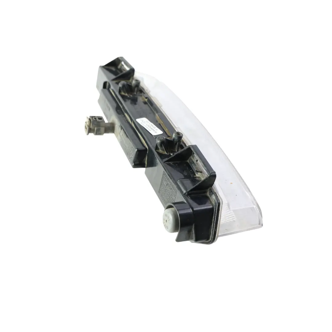 Feu de Jour LED Avant Gauche pour Mercedes W246 à propos du numéro de pièce A2049069100 Mercedes W246 Feu de Jour LED Avant Gauche - SKU A2049069100 - Numéro de pièce A2049069100