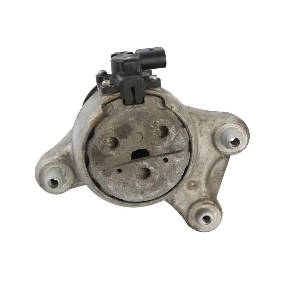 Aufhängung Halterung Links für Mercedes C205 Motor mit Teilenummer A2052408600 Mercedes C205 Motor Aufhängung Halterung Links - SKU A2052408600 - Teilenummer A2052408600