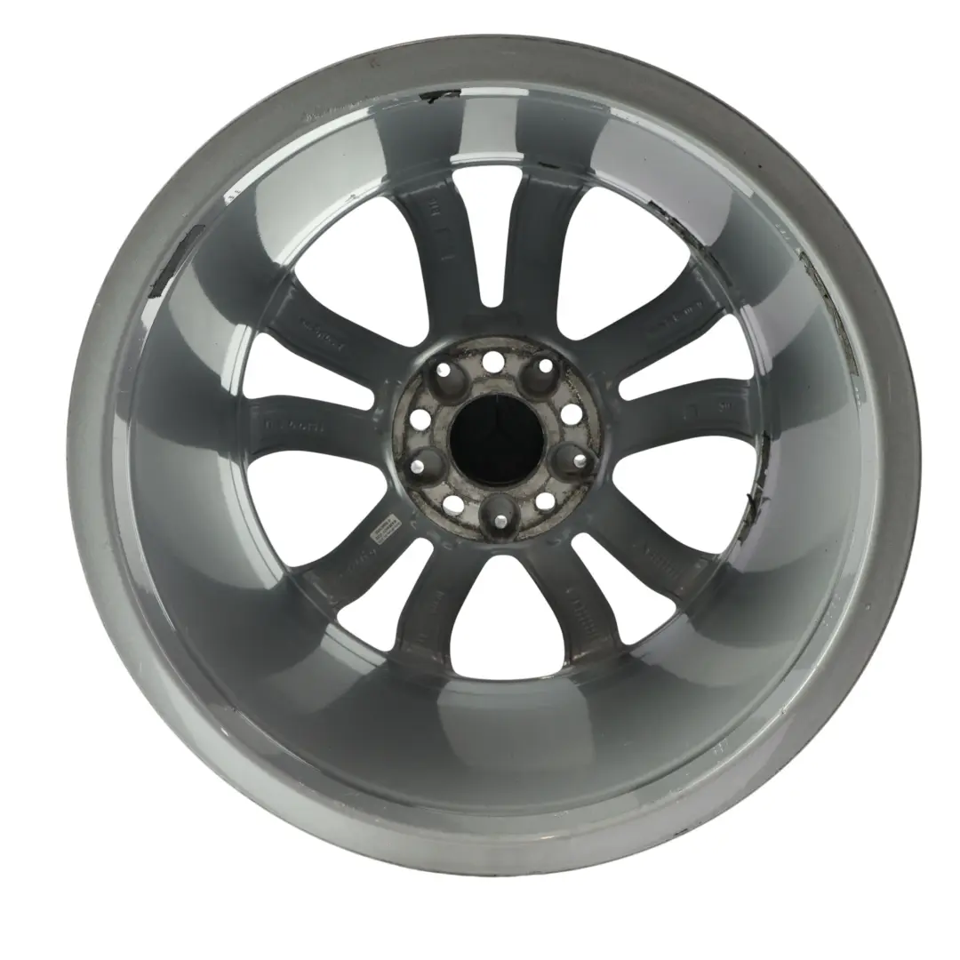 Llanta Mercedes W205 Llanta de aleación 5 radios dobles 17" 8J ET:54 para con número de pieza A2054013900 Llanta Mercedes W205 Llanta de aleación 5 radios dobles 17" 8J ET:54 - SKU A2054013900-2 - Número de pieza A2054013900