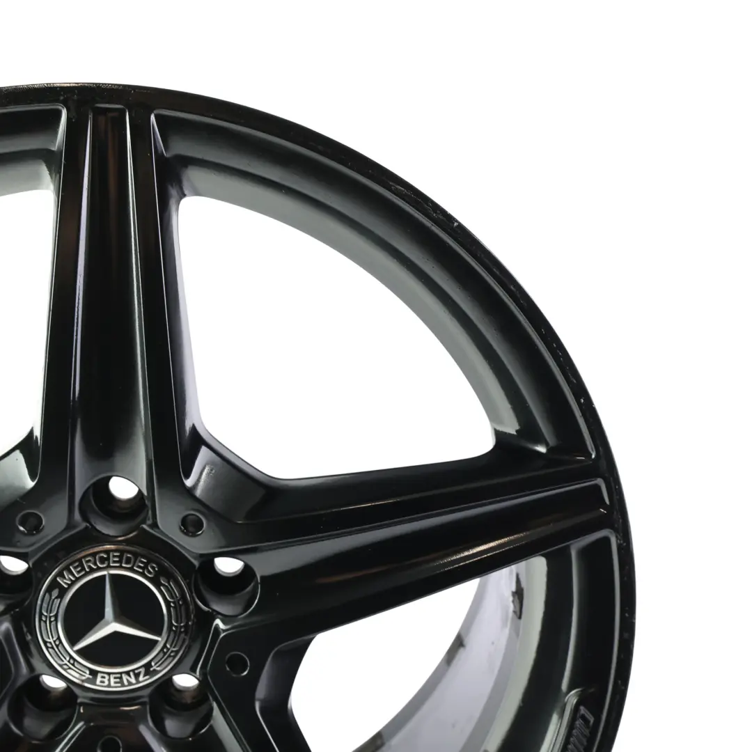 Cerchio Posteriore Lega 18" 8,5J ET:49 A2054012200 per Mercedes W205 con numero di parte A2054017200 Mercedes W205 Cerchio Posteriore Lega 18" 8,5J ET:49 A2054012200 - SKU A2054017200-2 - Numero di parte A2054017200