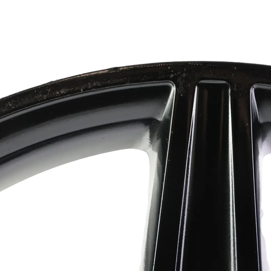 Felga Aluminiowa Tylna 18" 8,5J ET49 Star Spoke A2054012200 do Mercedes W205 o numerze A2054017200 Mercedes W205 Felga Aluminiowa Tylna 18" 8,5J ET49 Star Spoke A2054012200 - SKU A2054017200-2 - Numer Części A2054017200