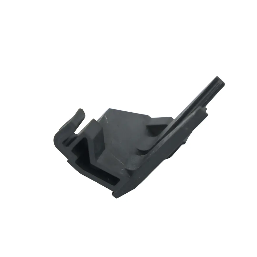 Mercedes W205 Support Tuyau Liquide Refroidissement M274 - SKU A2055011400 - Numéro de pièce A2055011400
