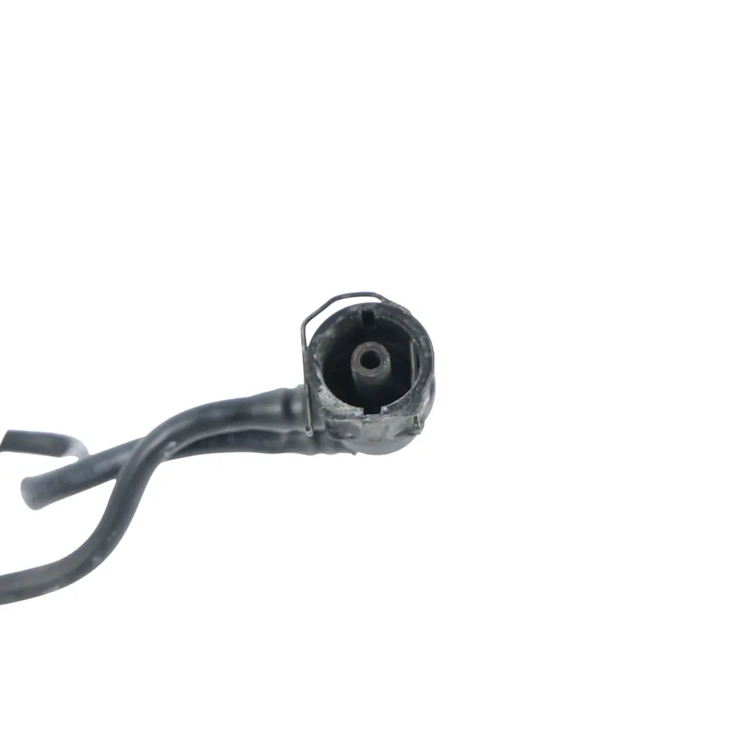 Mercedes W205 2.0 Essence Tuyau Conduite Liquide Refroidissement - SKU A2055012501 - Numéro de pièce A2055012501