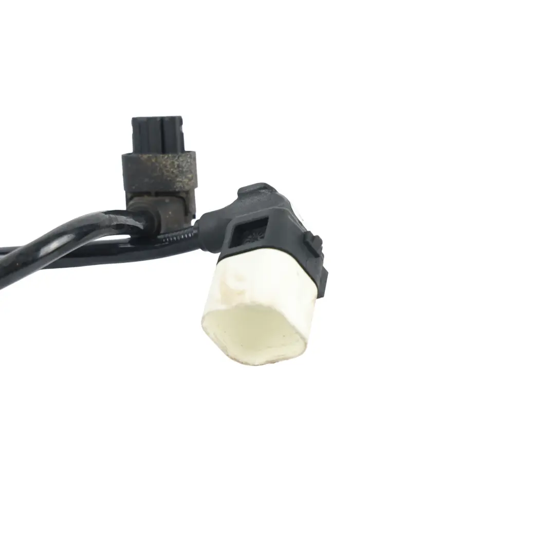 Cable Arnés Freno Estacionamiento Trasero Izquierdo para Mercedes C205 con número de pieza A2055409429 Mercedes C205 Cable Arnés Freno Estacionamiento Trasero Izquierdo - SKU A2055409429 - Número de pieza A2055409429