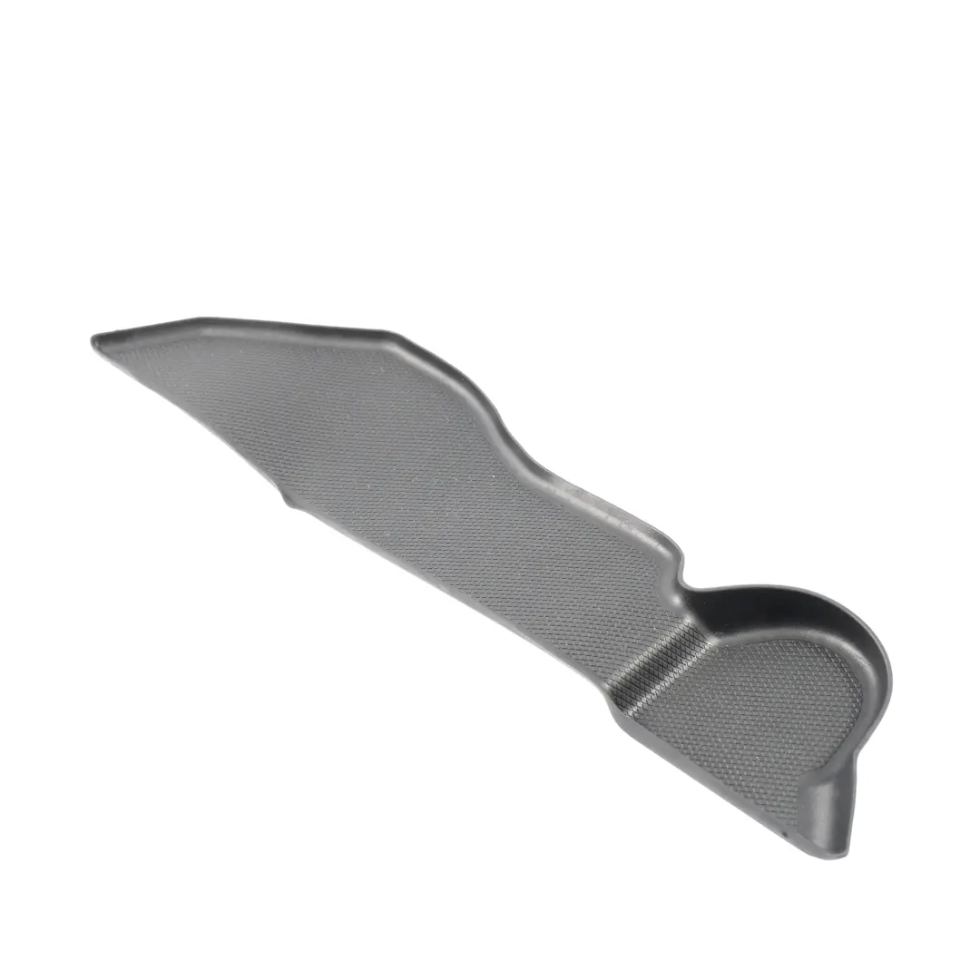 Panel Inserto Moldura Puerta Izquierda para Mercedes W205 S205 con número de pieza A2057278100 Mercedes W205 S205 Panel Inserto Moldura Puerta Izquierda - SKU A2057278100 - Número de pieza A2057278100