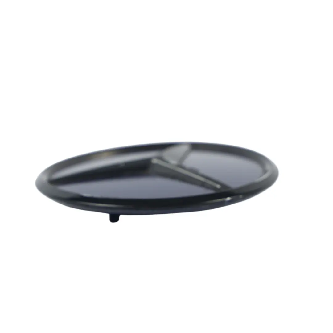 Kofferraum Heckklappe Emblem Hinten Brillantblau Metallic - 896 für Mercedes C205 mit Teilenummer A2058100018 Mercedes C205 Kofferraum Heckklappe Emblem Hinten Brillantblau Metallic - 896 - SKU A2058100018-BRB1 - Teilenummer A2058100018