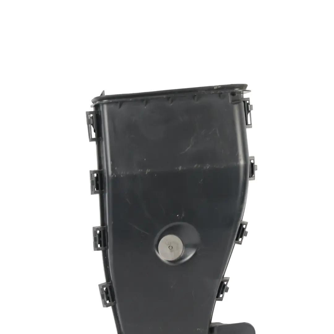 Valvola Scarico Acqua Destra per Mercedes W205 S205 C205 con numero di parte A2058320284 Mercedes W205 S205 C205 Valvola Scarico Acqua Destra - SKU A2058320284 - Numero di parte A2058320284