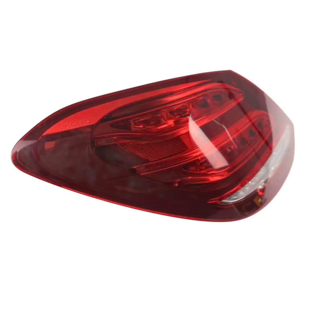 Pannello LED Fanale Posteriore Sinistro per Mercedes W205 Berlina con numero di parte A2059061357 Mercedes W205 Berlina Pannello LED Fanale Posteriore Sinistro - SKU A2059061357-3 - Numero di parte A2059061357