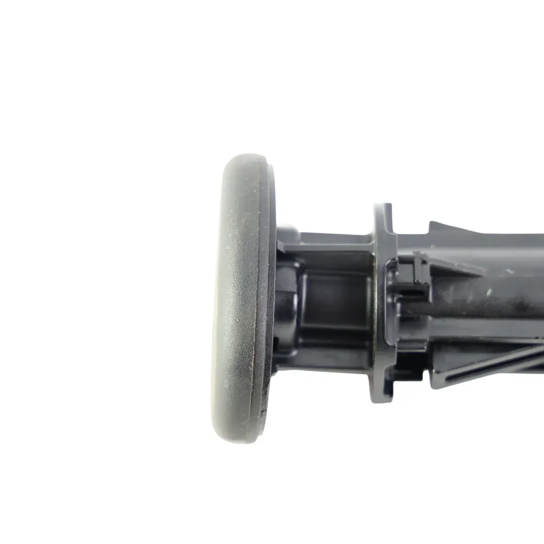 Support Fixation Guide Appui-Tête Siège Avant pour Mercedes W213 à propos du numéro de pièce A2059700841 Mercedes W213 Support Fixation Guide Appui-Tête Siège Avant - SKU A2059700841-1 - Numéro de pièce A2059700841