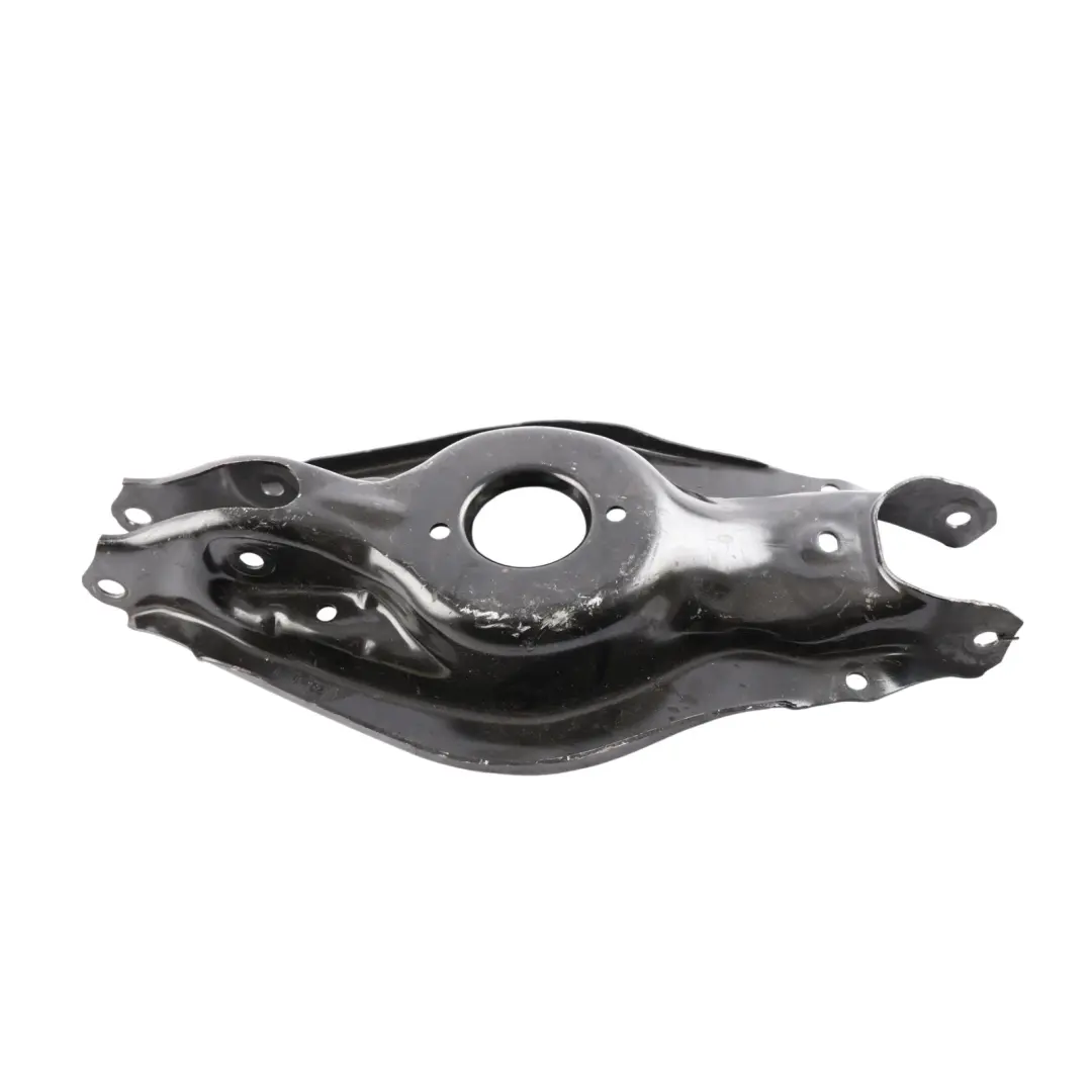 Bras Suspension Arrière Inférieur Droit pour Mercedes W206 à propos du numéro de pièce A2063520100 Mercedes W206 Bras Suspension Arrière Inférieur Droit - SKU A2063520100 - Numéro de pièce A2063520100
