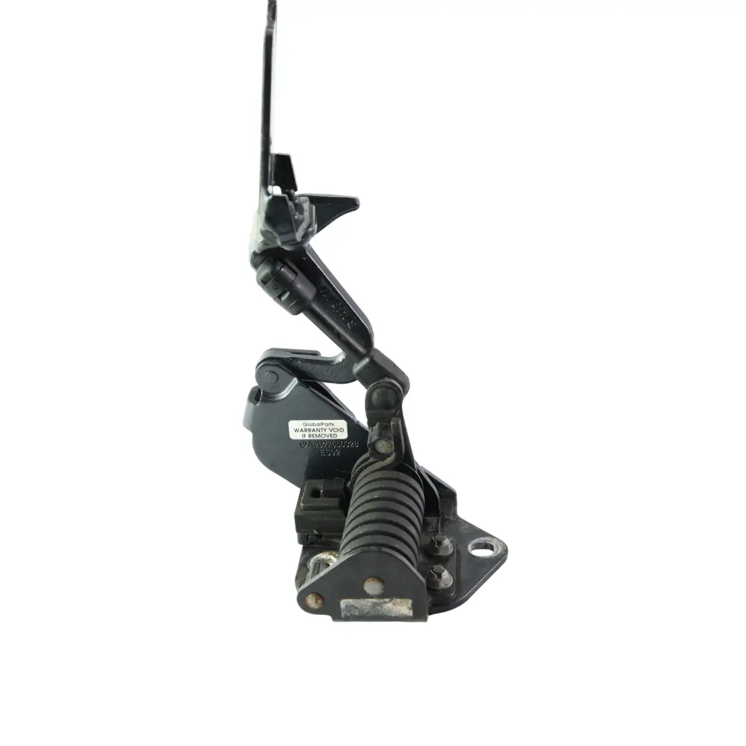 Zawias Klapy Tylny Lewy Szary Tenorite 755 do Mercedes A207 o numerze A2077500328 Mercedes A207 Zawias Klapy Tylny Lewy Szary Tenorite 755 - SKU A2077500328-TNG - Numer Części A2077500328