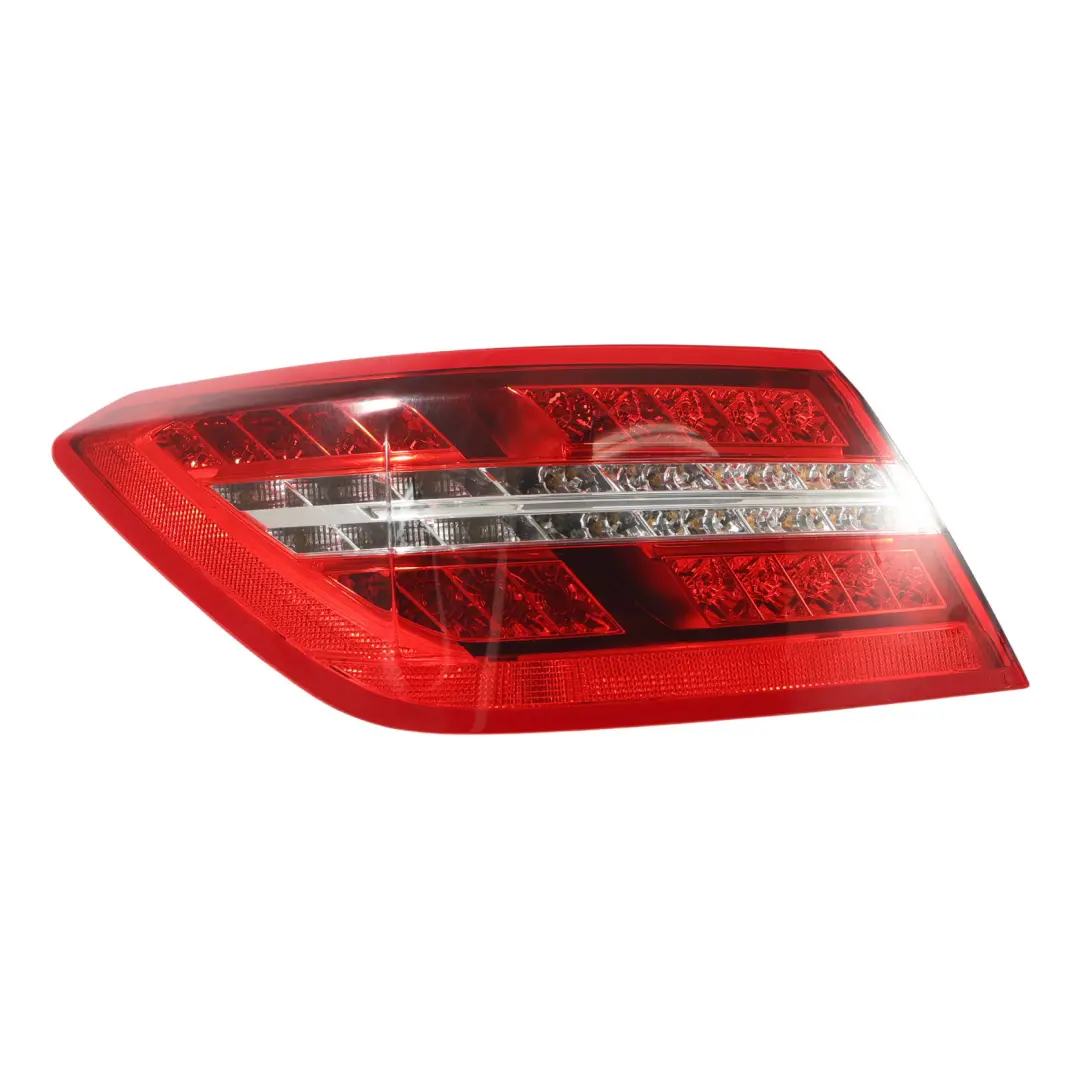 Feu Arrière Mercedes W207 A207 C207 Feu Arrière Gauche pour à propos du numéro de pièce A2079060158 Feu Arrière Mercedes W207 A207 C207 Feu Arrière Gauche - SKU A2079060158-1 - Numéro de pièce A2079060158