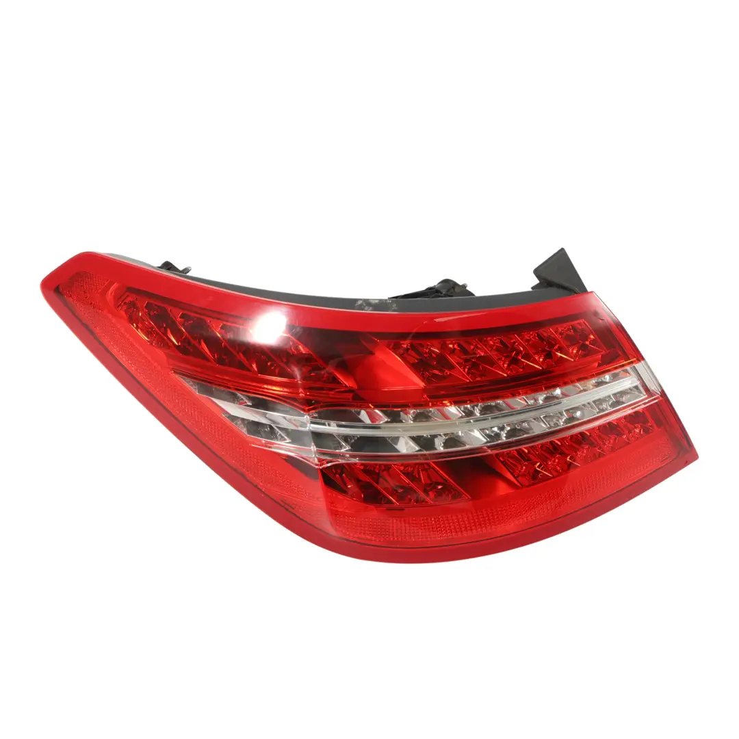Fanale Posteriore Mercedes W207 A207 C207 Fanale Posteriore Sinistro per con numero di parte A2079060158 Fanale Posteriore Mercedes W207 A207 C207 Fanale Posteriore Sinistro - SKU A2079060158-1 - Numero di parte A2079060158