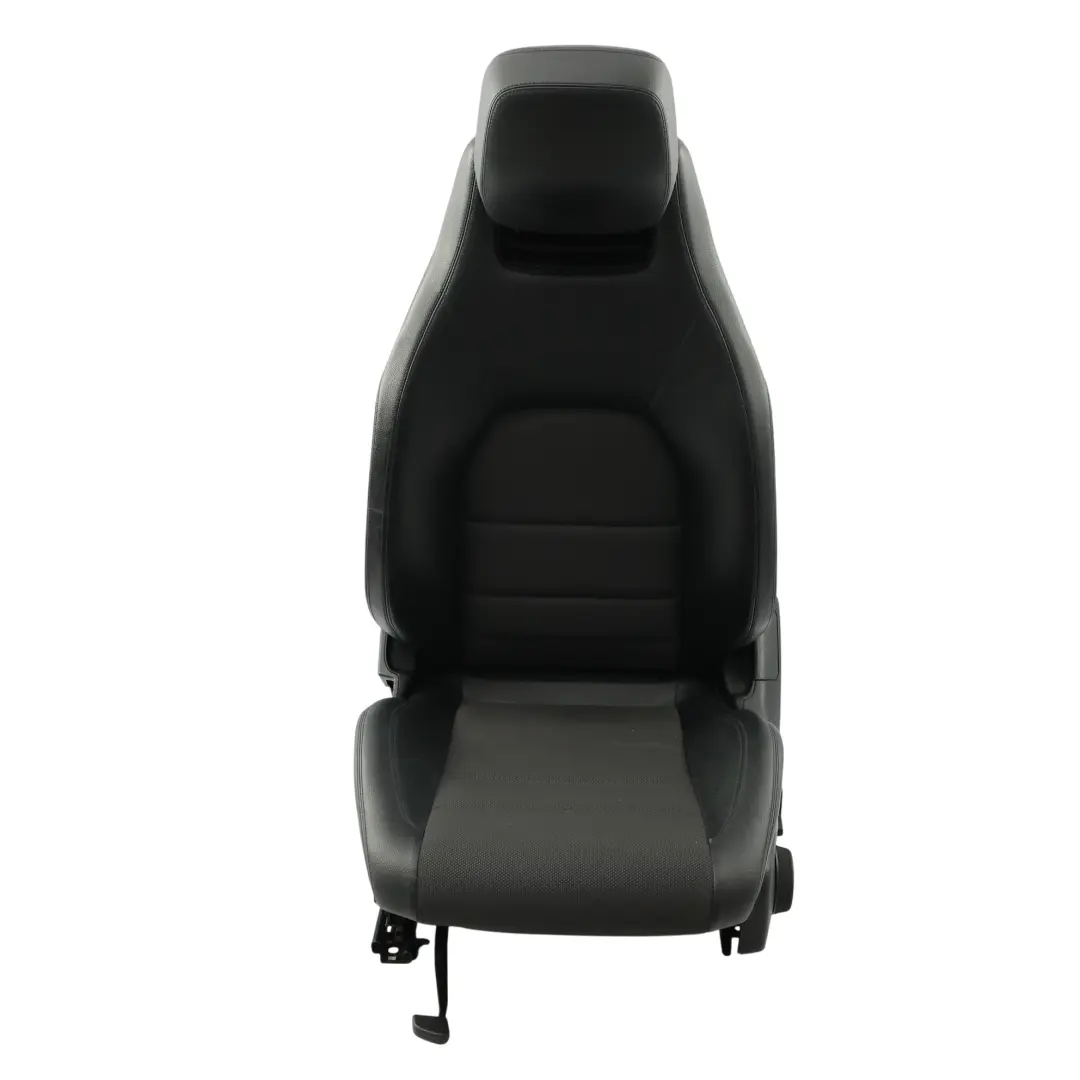Fotel Lewy Przód Pół Skóra do Mercedes C204 C207 A207 o numerze A2079100847 Mercedes C204 C207 A207 Fotel Lewy Przód Pół Skóra - SKU A2079100847-1 - Numer Części A2079100847