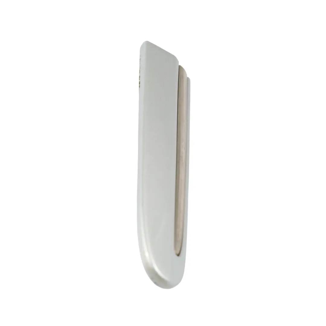 Moldura Plata Iridio 775 Delantero Derecho para Mercedes A209 con número de pieza A2096902262 Mercedes A209 Moldura Plata Iridio 775 Delantero Derecho - SKU A2096902262-IRS2 - Número de pieza A2096902262