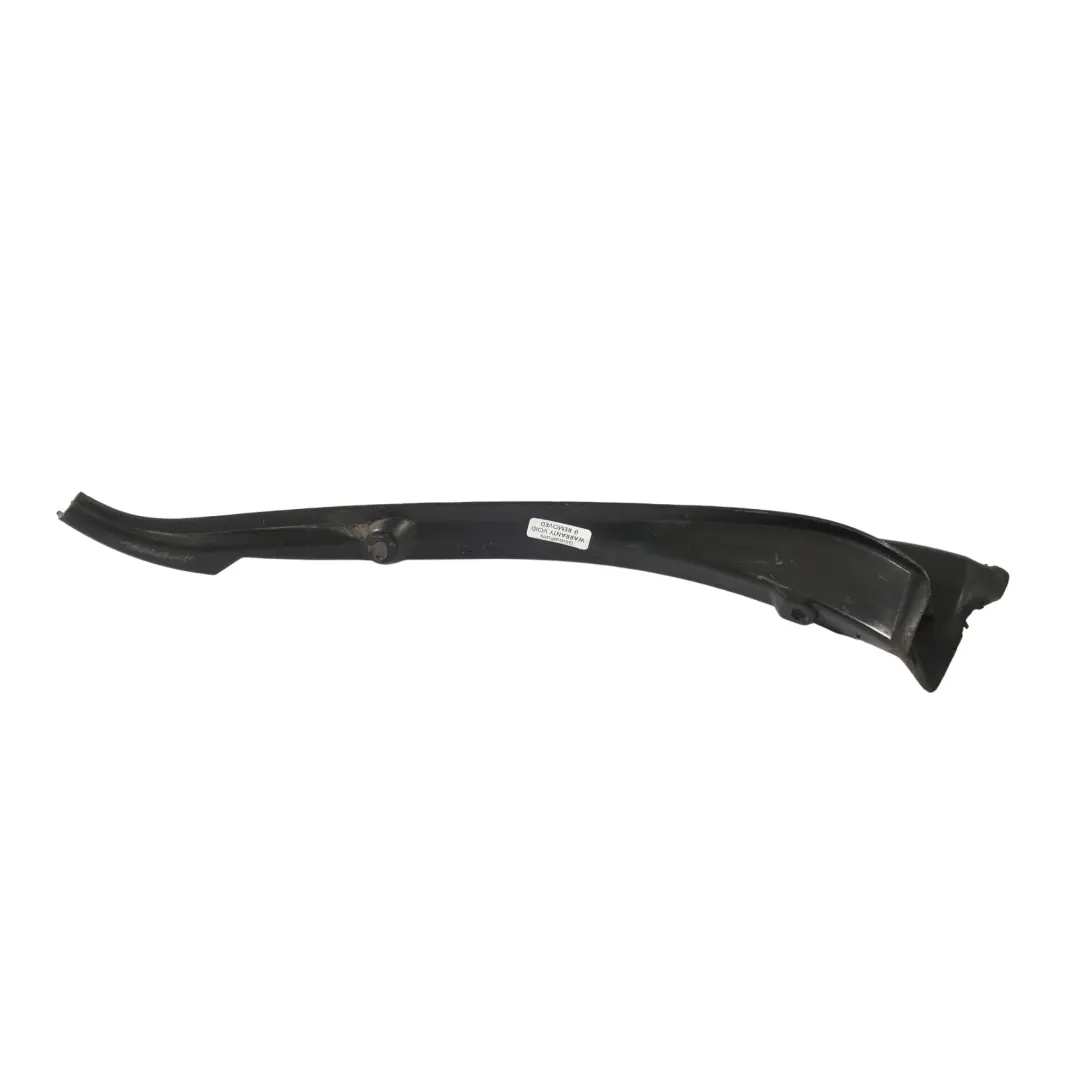 Copertura Scarico Acqua Portellone Bagagliaio Sinistro per Mercedes A209 con numero di parte A2096930733 Mercedes A209 Copertura Scarico Acqua Portellone Bagagliaio Sinistro - SKU A2096930733 - Numero di parte A2096930733
