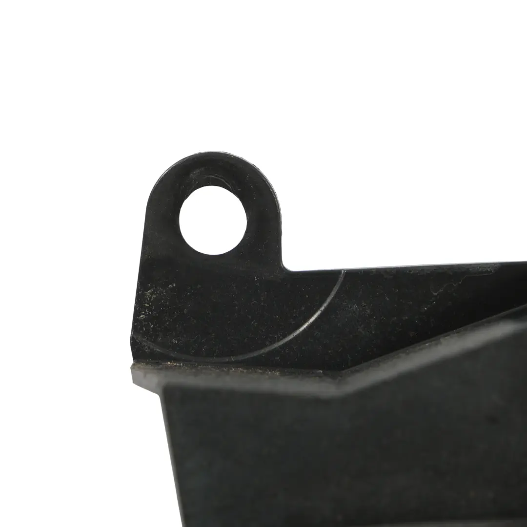 Staffa Montaggio Minigonna Posteriore Sinistra per Mercedes C209 A209 con numero di parte A2096981154 Mercedes C209 A209 Staffa Montaggio Minigonna Posteriore Sinistra - SKU A2096981154 - Numero di parte A2096981154