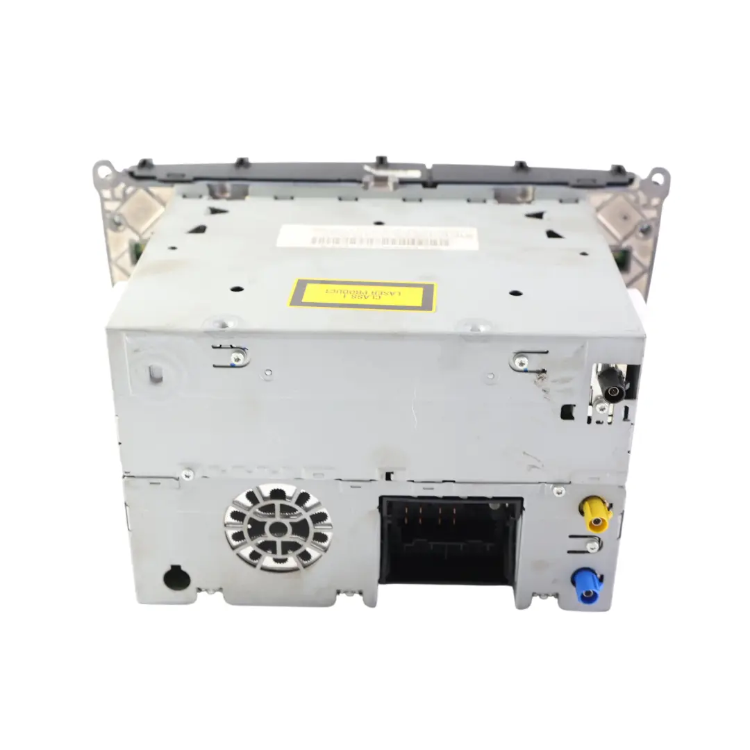 Radio CD Player Sat Nav COMAND Einheit für Mercedes W209 mit Teilenummer A2098208389 Mercedes W209 Radio CD Player Sat Nav COMAND Einheit - SKU A2098208389 - Teilenummer A2098208389